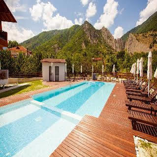 Irenes Resort Loutraki  Bagian luar foto